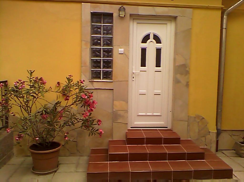 Apartman Sas 6 Διαμέρισμα Hajdúszoboszló Δωμάτιο φωτογραφία